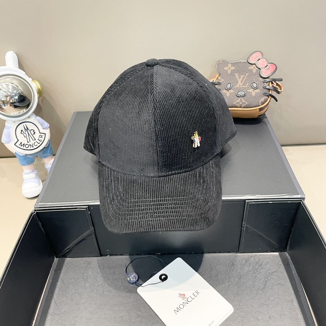 Moncler Caps